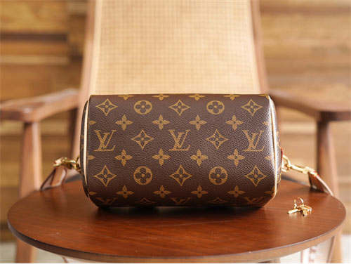 루이비통 스피디 반둘리에 20 토트백 M46222