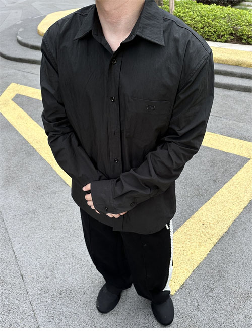 셀린느 24ss 트리옹프 로고 자수 린넨 셔츠