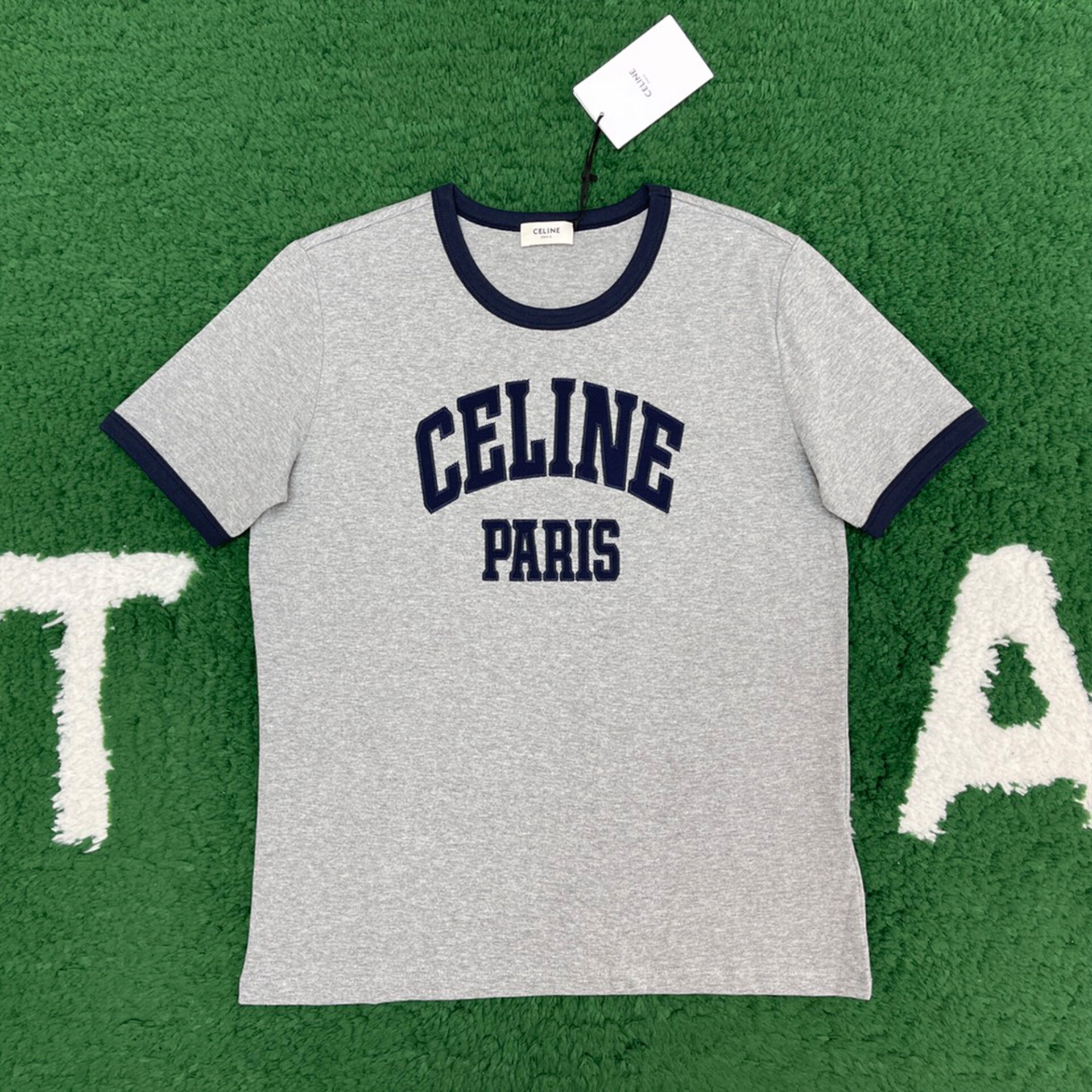 셀린느 24SS 파리 70’S 로고 프린팅 반팔 티셔츠 “2COLOR”