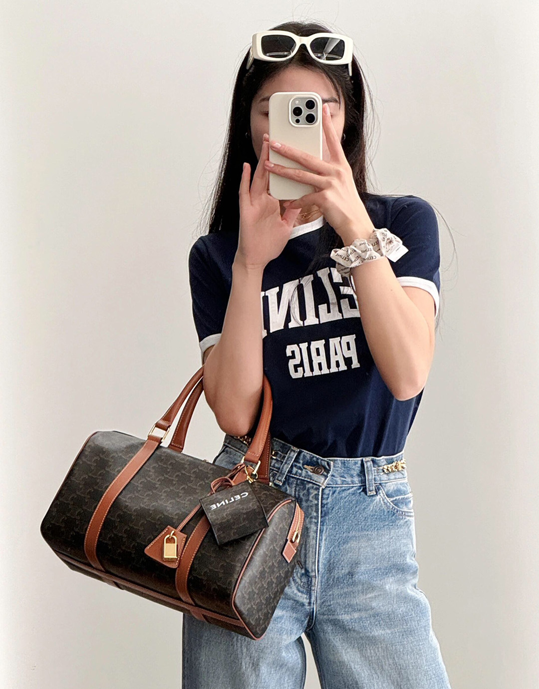 셀린느 24SS 파리 70’S 로고 프린팅 반팔 티셔츠 “2COLOR”