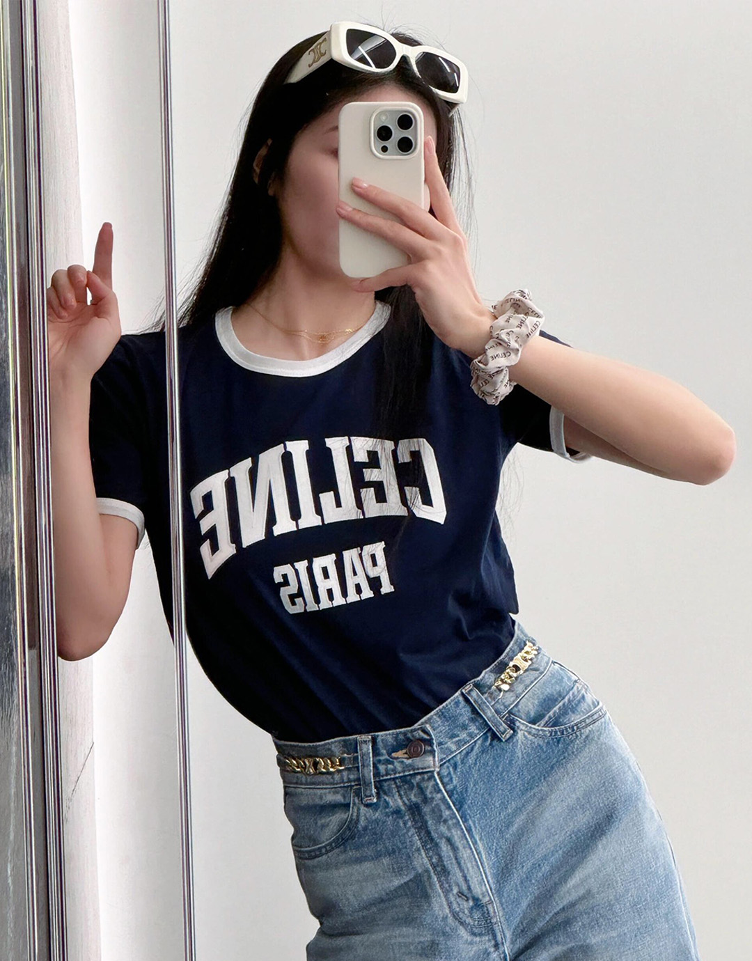 셀린느 24SS 파리 70’S 로고 프린팅 반팔 티셔츠 “2COLOR”