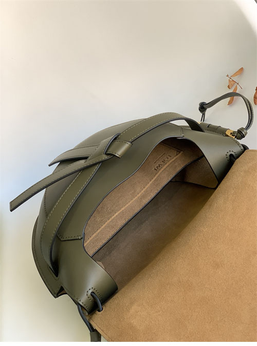 로에베 스몰 게이트백