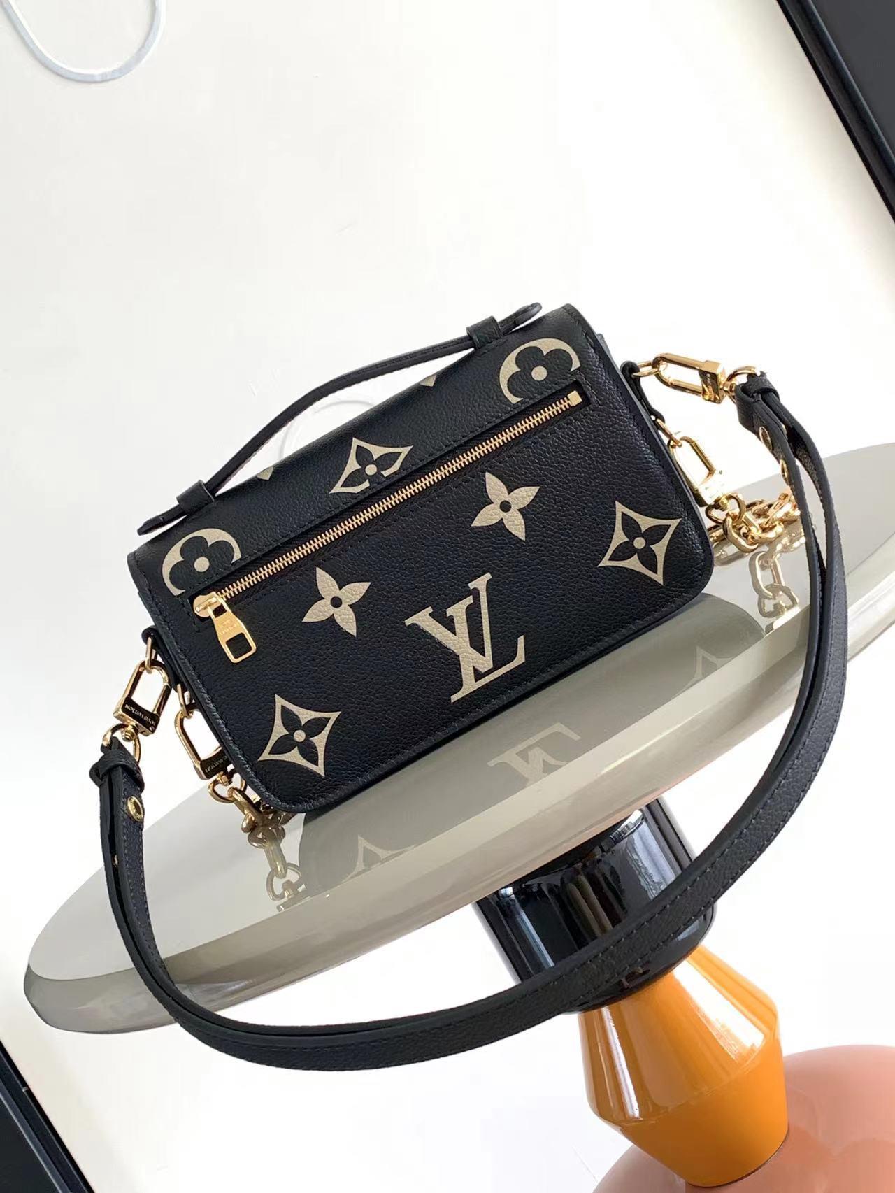 Louis Vuitton Pochette Metis East West Edition