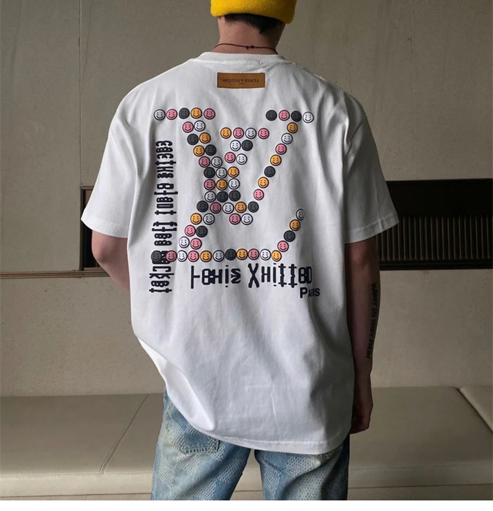 루이비통 x CPFM 스마일리 페이스 반팔 티셔츠