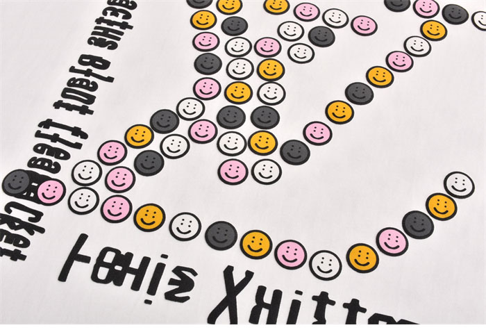 루이비통 x CPFM 스마일리 페이스 반팔 티셔츠