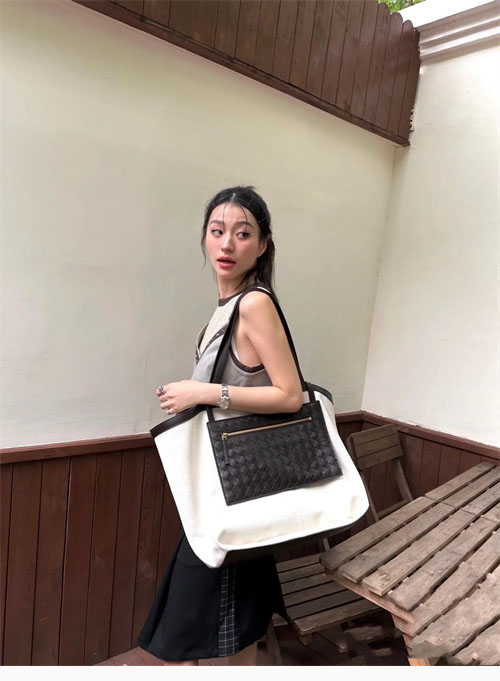 보테가베네타 필립 플랩 캔버스 토트백