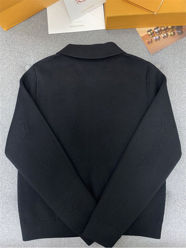 루이비통 모노그램 LV 엠보스드 울 블루종