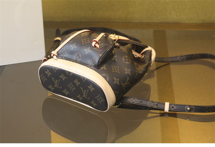 루이비통 모노그램 몽수리 미니 M11199