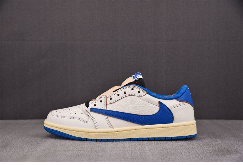 나이키 x 트레비스 스캇 에어조던1 로우 OG SP 밀리터리 블루 DM7866-104