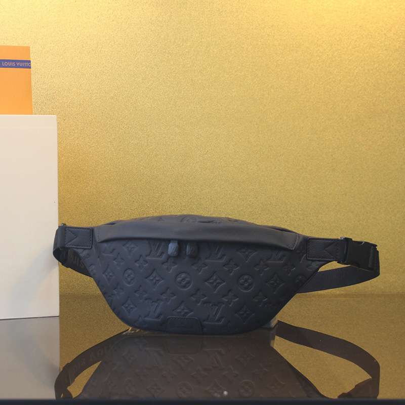 루이비통 디스커버리 범백 PM 섀도우 모노그램 M46036