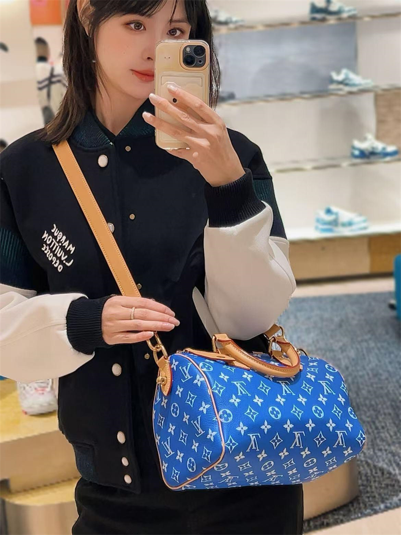 루이비통 MLVD 코튼 저지 바시티 블루종