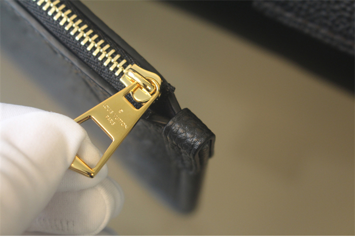 루이비통 캐리올 PM 앙프렝뜨 모노그램 M46288