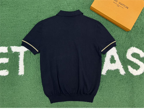 루이비통 슬리브드 폴로 셔츠 1AFVS2