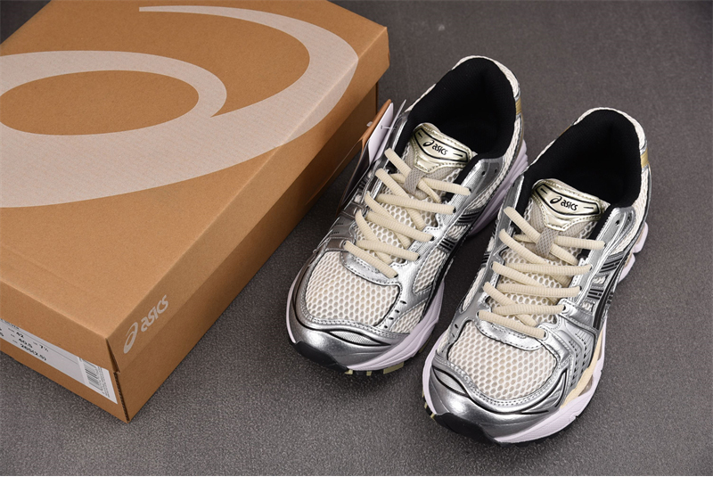 아식스 젤 카야노 14 버치 퓨어 실버 1203A537-200