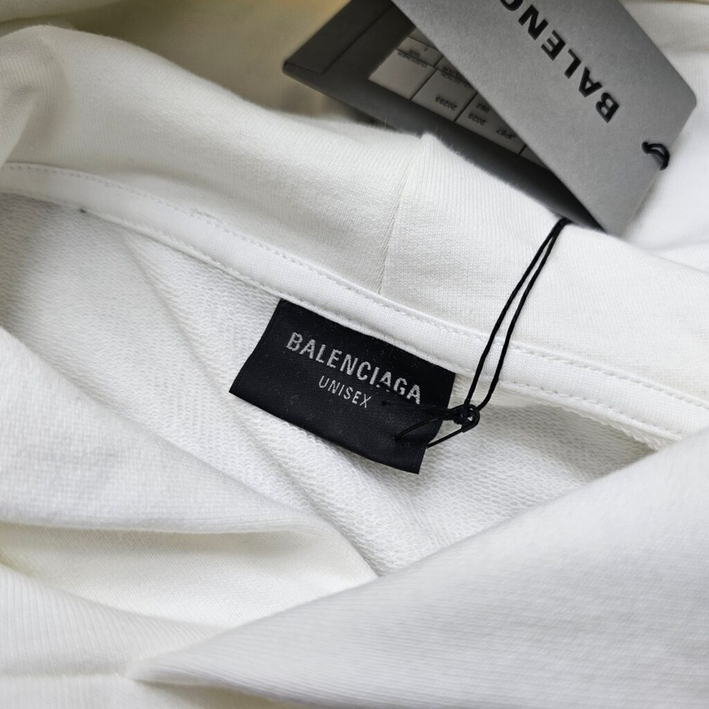 발렌시아가 백 플립 라운드 후드 티셔츠 화이트