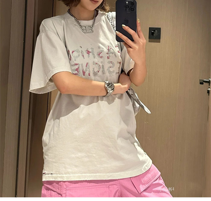 발렌시아가 패션 디자이너 오버사이즈 반팔 티셔츠 2컬러