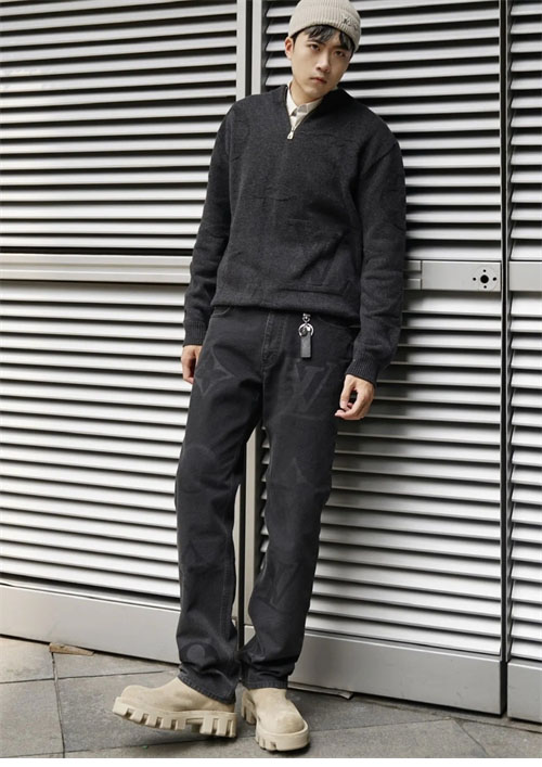 루이비통 빅 모노그램 자카드 울 하프 집업 니트