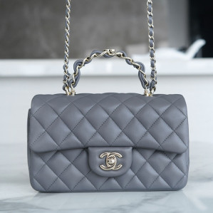 샤넬 23k 뉴미니 탑핸들 CC 클래식 플랩