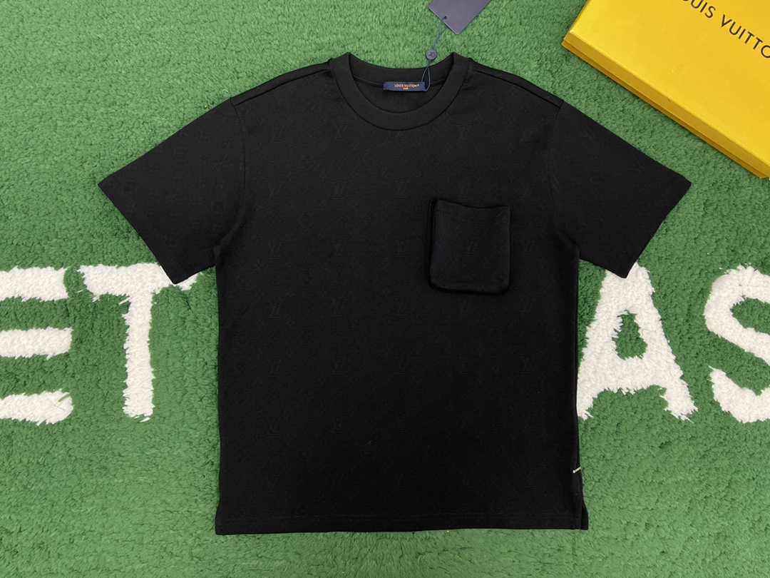 루이비통 LVSE 하프 다미에 포켓 티셔츠 “2COLOR”