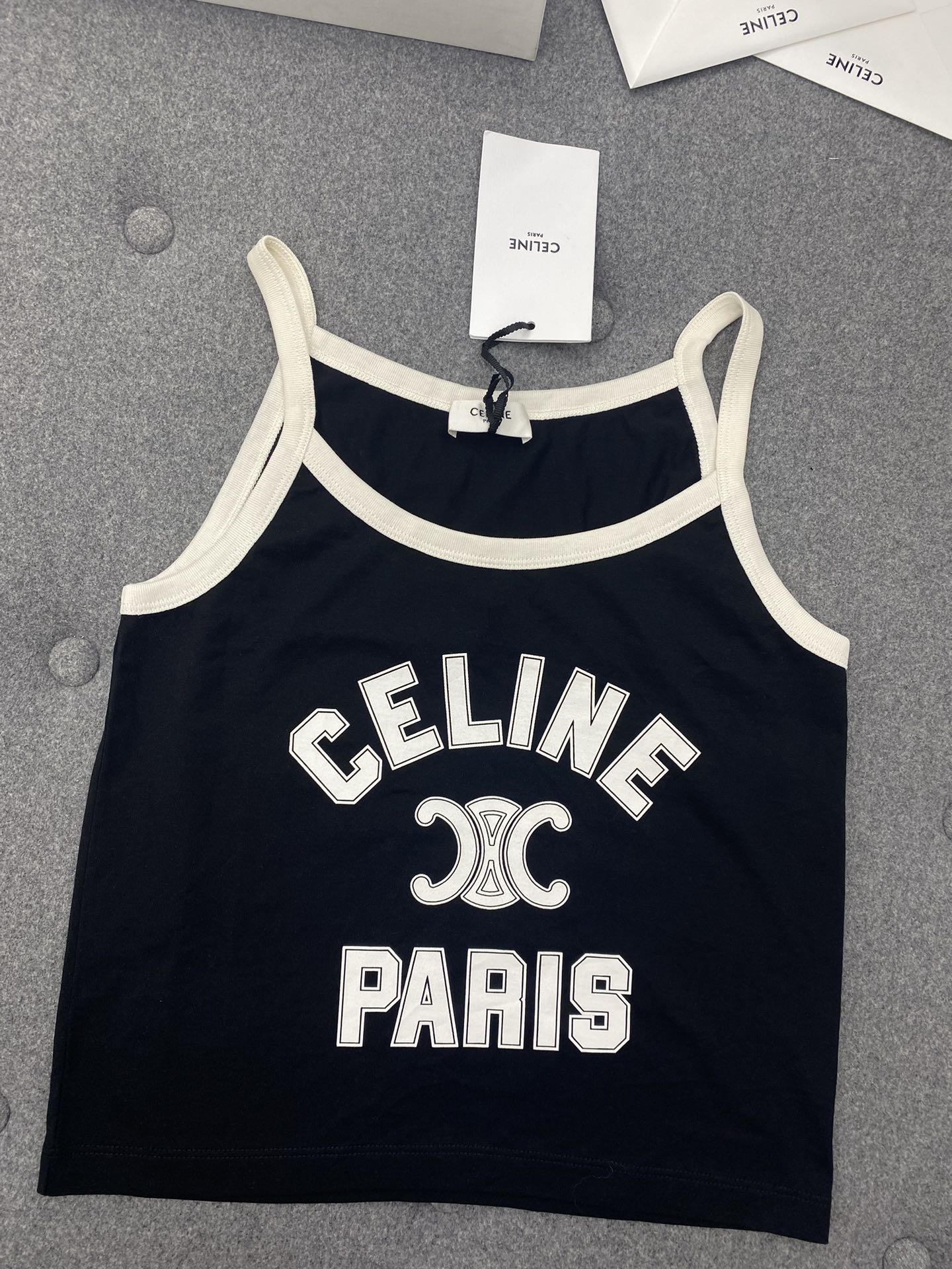 셀린느 24SS PARIS 크롭 탱크 탑