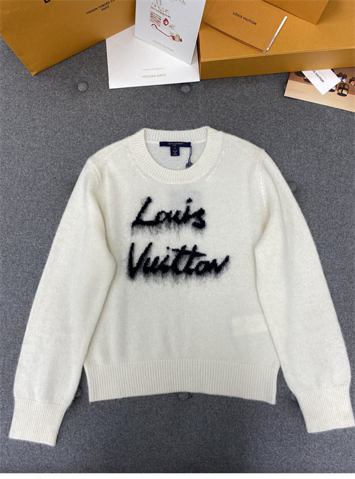 루이비통 브러시드 니트 풀오버