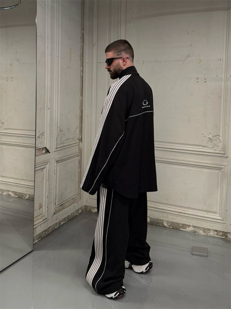 발렌시아가 루프 스포츠 아이콘 스트레치 테크니컬 패브릭 트랙수트 자켓