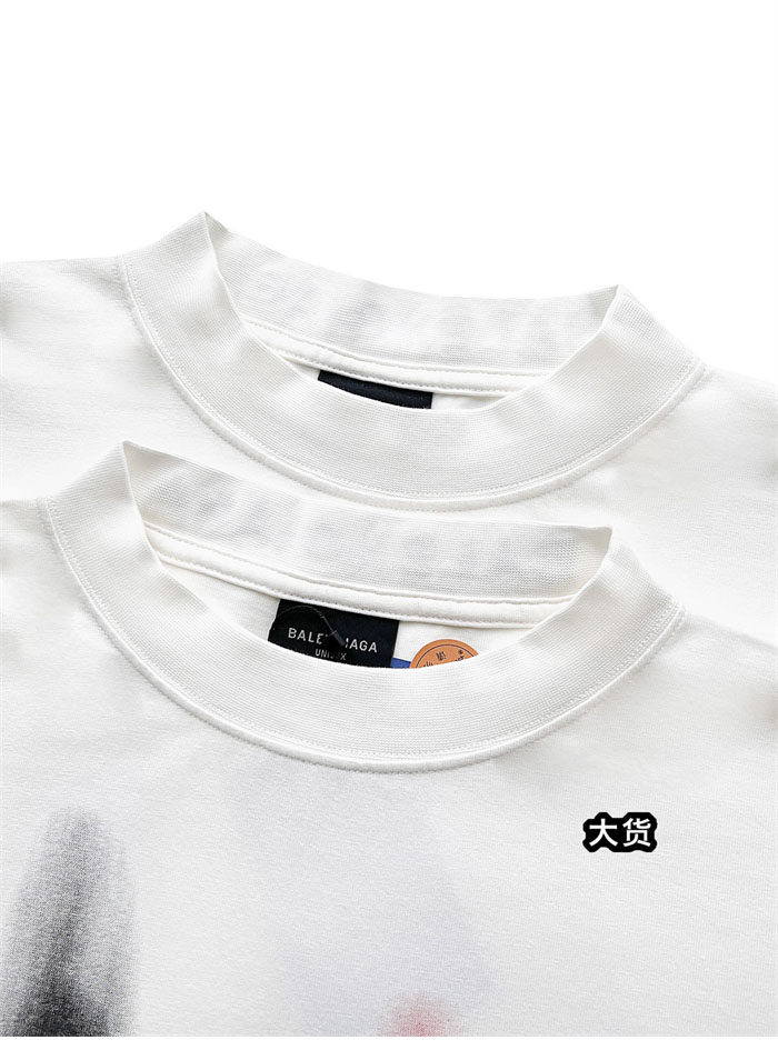 발렌시아가 I LOVE 프린티드 반팔 티셔츠