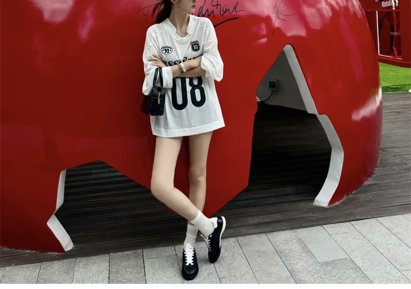 샤넬 24A CC로고 퀼팅 스니커즈