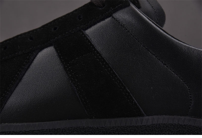 메종마르지엘라 레플리카 독일군 스니커즈