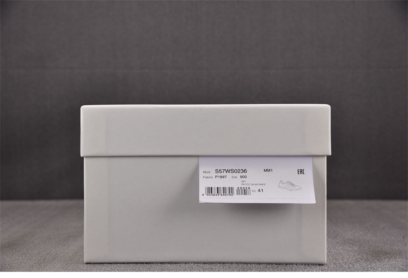 메종마르지엘라 레플리카 독일군 스니커즈