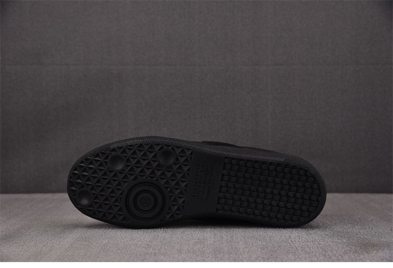 메종마르지엘라 레플리카 독일군 스니커즈