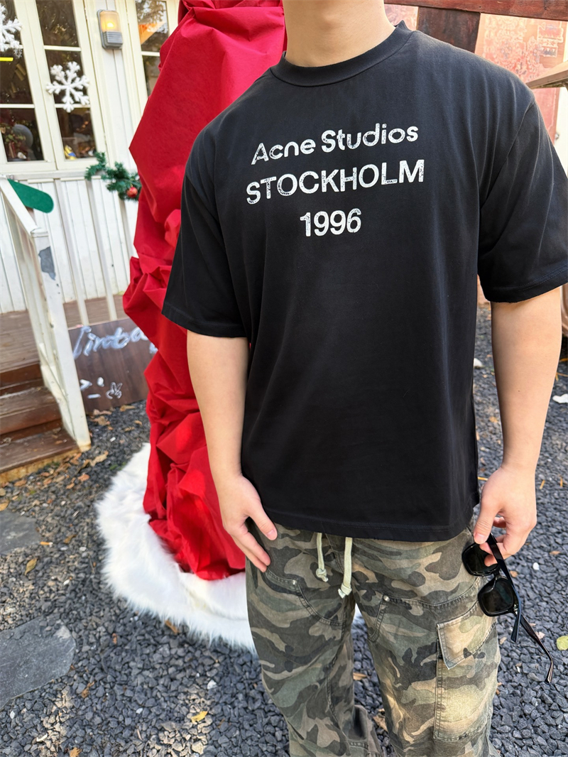 아크네 로고 프린트 코튼 반팔 티셔츠