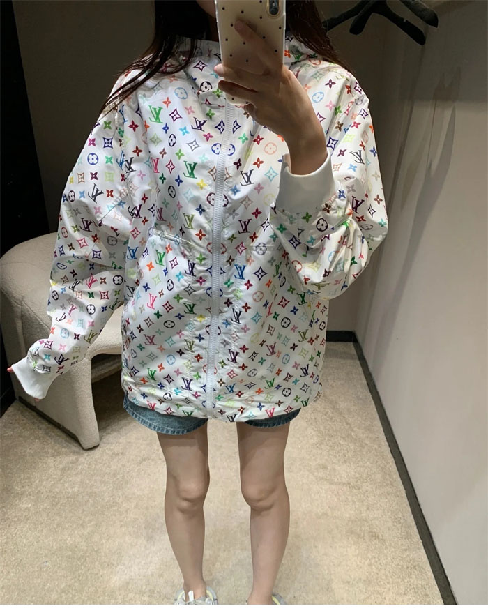 루이비통 x TM 모노그램 후드 윈드브레이커