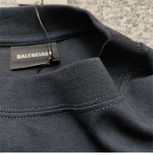 발렌시아가 DIY 메탈 프린트 오버핏 반팔 티셔츠