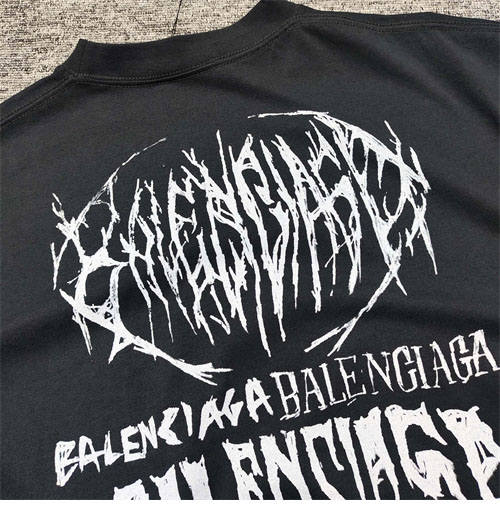 발렌시아가 DIY 메탈 프린트 오버핏 반팔 티셔츠