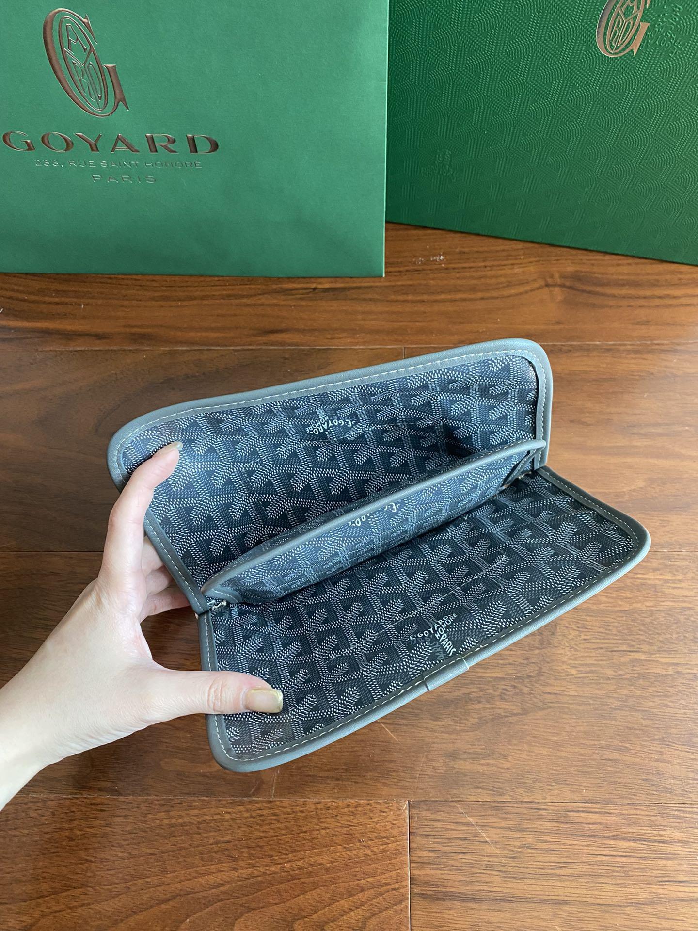 고야드 Plume Wallet