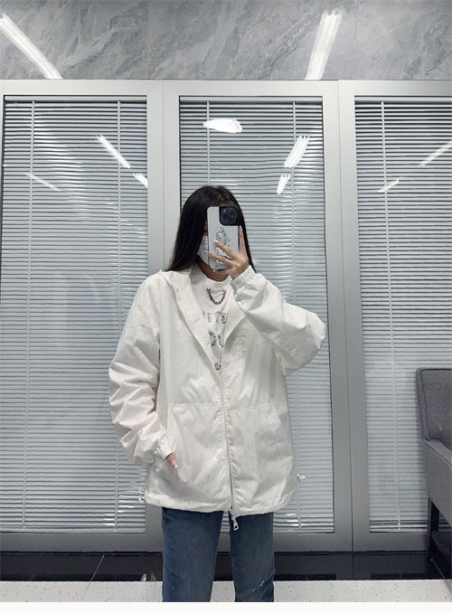 루이비통 리버서블 윈드브레이커 모노그램 3컬러