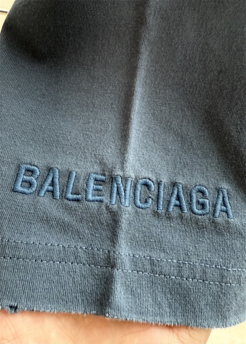 발렌시아가 피피 끄릿 오버사이즈 반팔 티셔츠