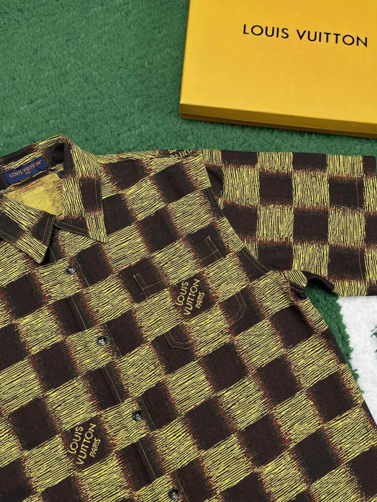 루이비통 24SS DAMIRE 체크 선염 셔츠 자켓