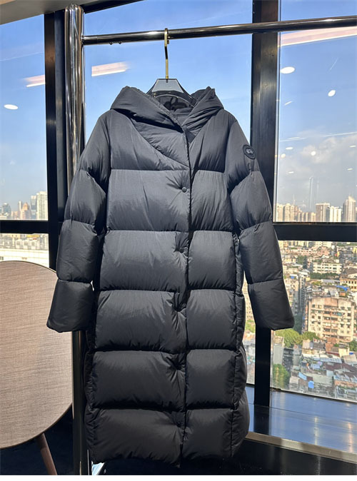 캐나다구스 Rhoda 다운 패딩 코트