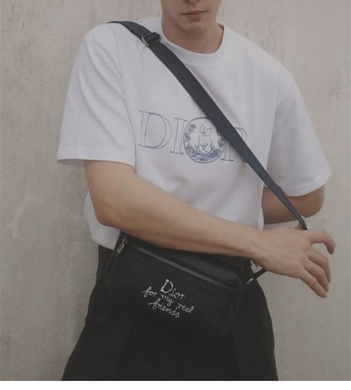 디올 x 힐튼 넬 캐주얼 반팔 티셔츠