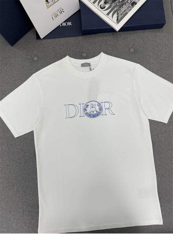 디올 x 힐튼 넬 캐주얼 반팔 티셔츠