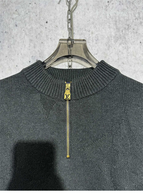 루이비통 x 박서보 모노그램 자카드 울 하프 지퍼 풀오버 니트