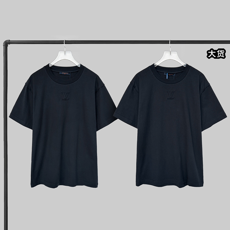 루이비통 엠보스드 LV 반팔 티셔츠