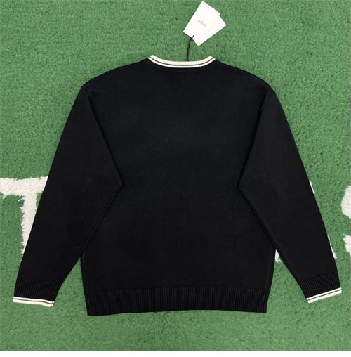 셀린느 트리옹프 V넥 울 스웨터 니트