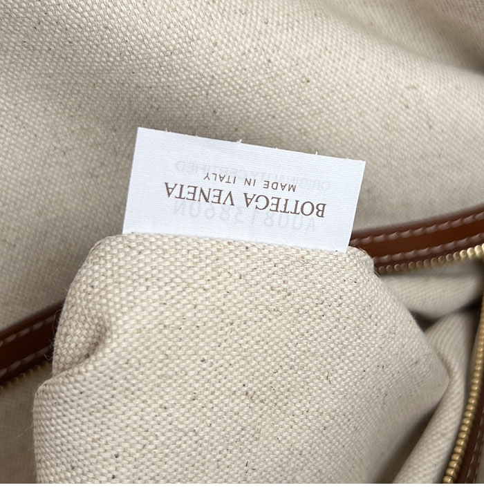 보테가 베네타 더플백