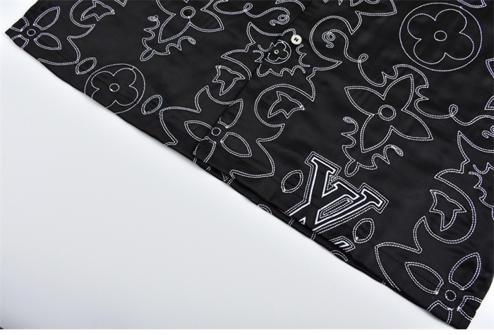 루이비통 LV 아라베스크 모노그램 프린트 슬리브드 실크 셔츠