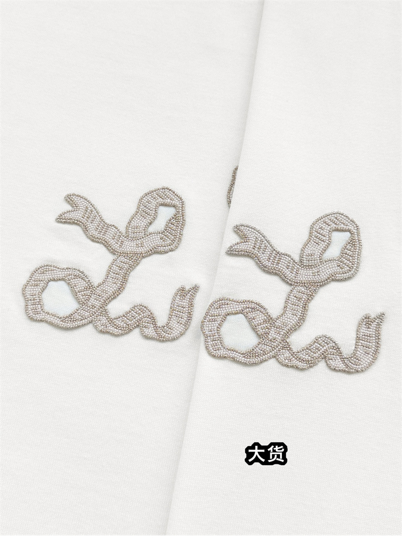 루이비통 엠벨리시드 LV 리본 반팔 티셔츠