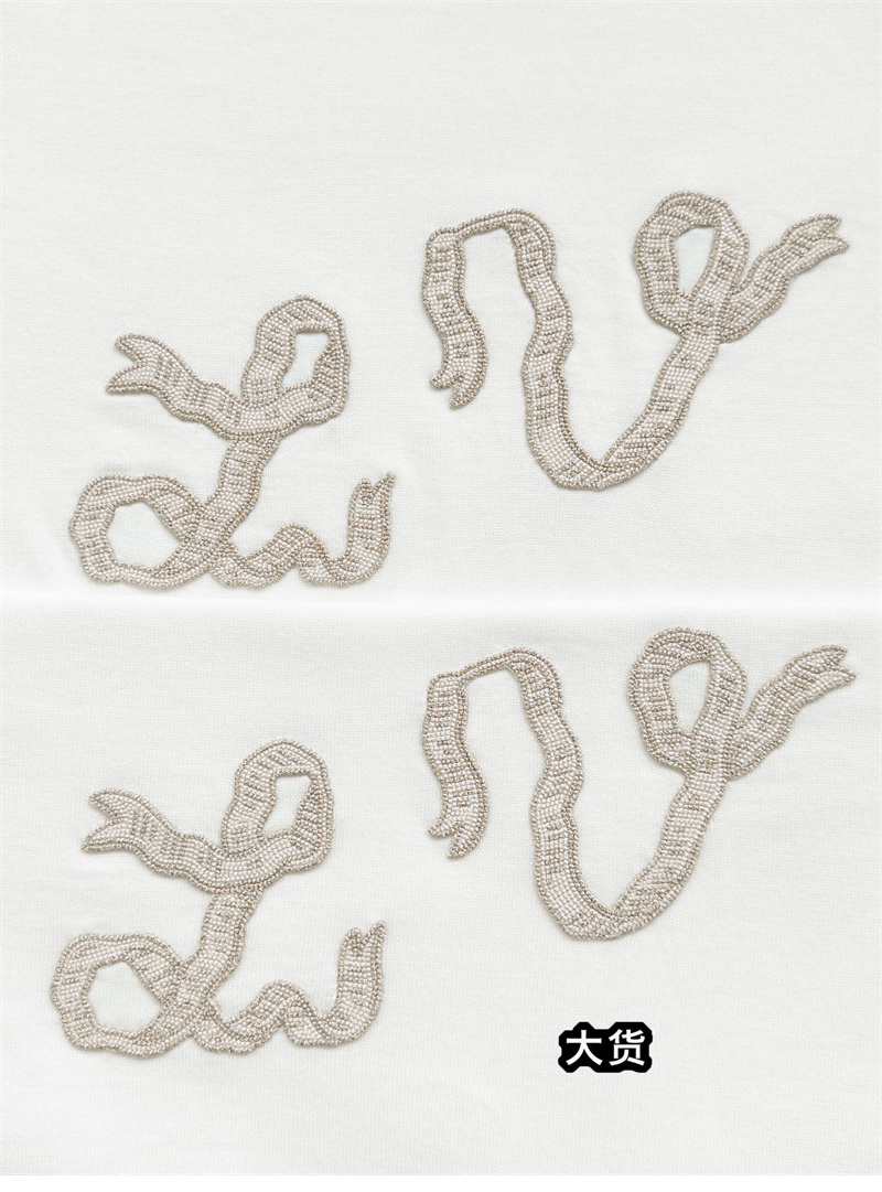 루이비통 엠벨리시드 LV 리본 반팔 티셔츠