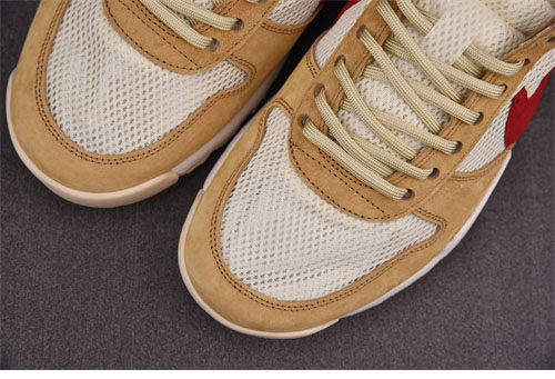 나이키 x Tom Sachs 마스야드 2